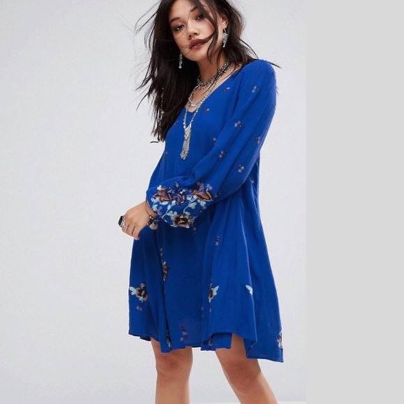 Free People New Embroidery Mini dress NWT - Picture 3 of 6